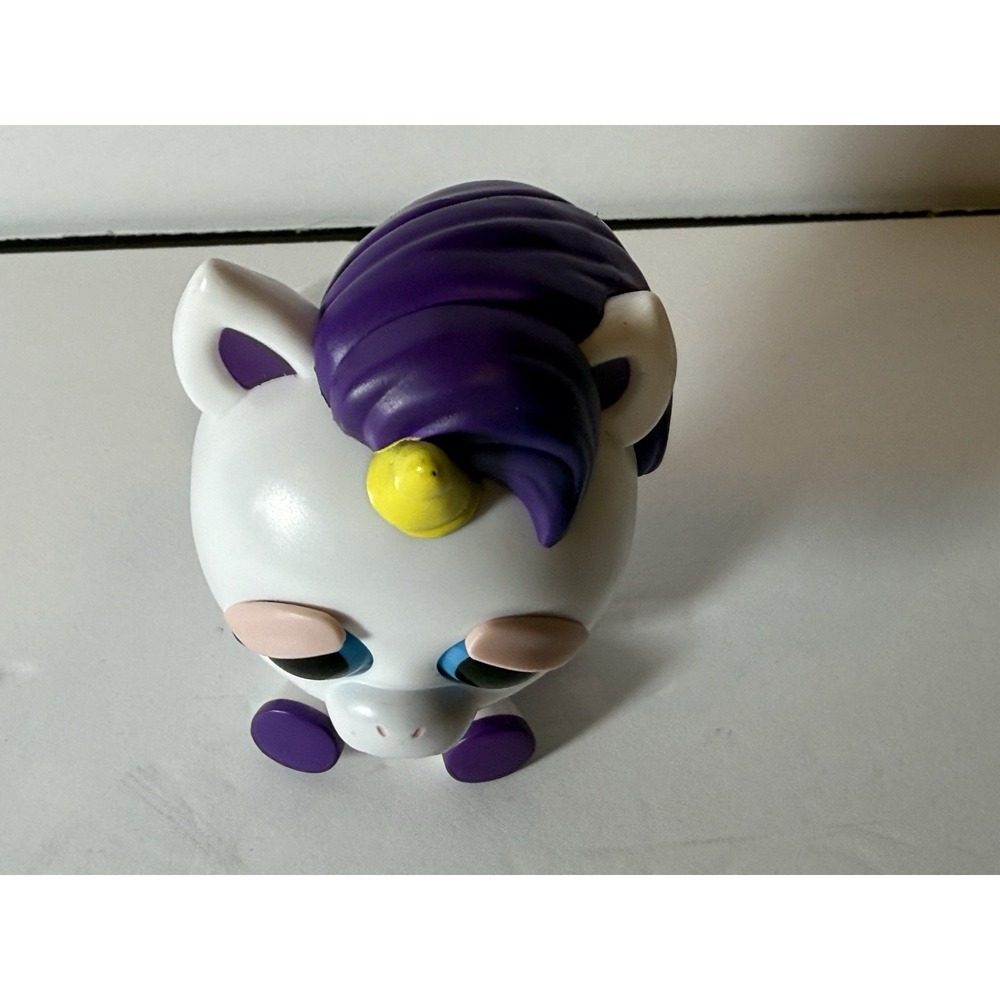 Feisty Pets Glenda Glitterpoop Unicorn 4" Vinyl Figure Face Changing Toy - Picture 3 of 9